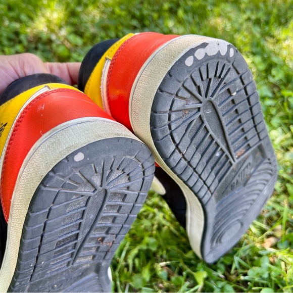 Nike Air Jordan Size 8.5 Men Red, Black and Yellow - Picture 11 of 16